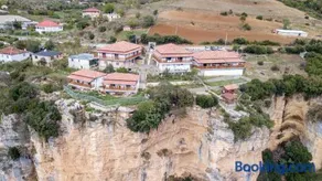 Guest House Bracaj - Image 1