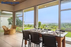 SaffronStays Serenity - 2BR villa overlooking Lake Kadwa with garden, swings & treks near Sula Vineyard - Image 4