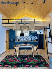 Boiko house - котеджі з чаном-джакузі та басейном - Image 2