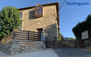 Apartamentos Samitier Casa Cambra - Image 4