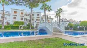 Bravo Hills - Casa Jean - Image 1