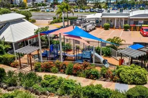 Alex Beach Resort 3BR Apt 428 - Image 3