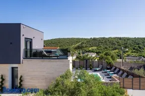 Casa con barbacoa, piscina privada y terraza - Image 5