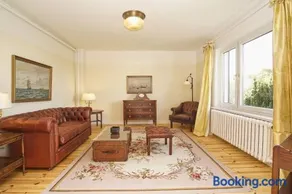 Landhaus Lietzow Ferienwohnung Beletage - Image 2
