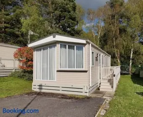 Calm & Cosy (sleeps up to 6) - Oakdene Forest Park - Image 1