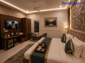 Hotel Bellamontan Suites Near Delhi Airport - Free Airport Pickup & Drop - Image 3