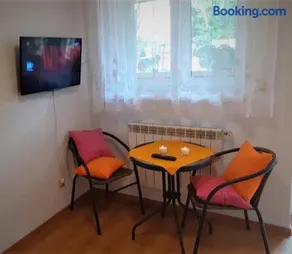 APARTAMENT POD DZIEWIĄTKĄ - Image 2