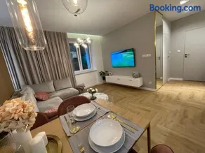 CRYSTAL CAVE Apartment - Image 5