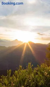tHE Eagle Nest Duplex - Your Mountain Retreat - Image 3