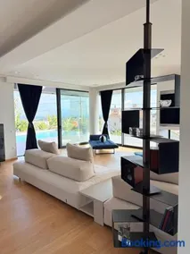 Aurora Residence by A&D Properties - Image 3