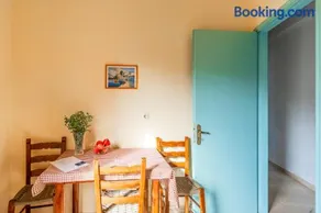 Blue Apartment in Poros Kefalonia - Image 3