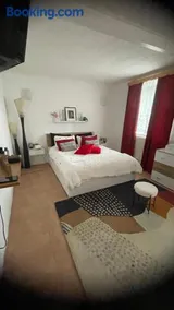 Alpine's Apartment - Image 1