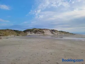 9 person holiday home in Hirtshals-By Traum - Image 2