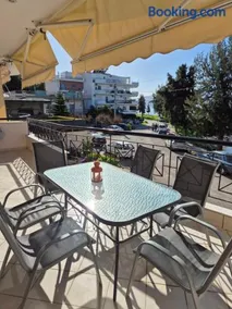 Sea View Artaki Apartment - Image 1