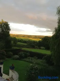 East Hillerton House - Image 3