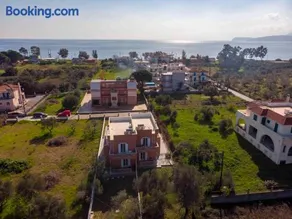 Malvazios Mavrovouni Beach House Right - Image 3