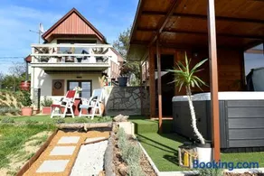 Jódi-Hegy Resort Siófok - Image 1