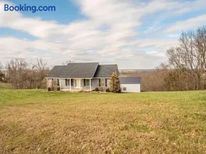 Haven Hill House - Scenic Getaway near Bardstown & Bourbon Trail - Image 2