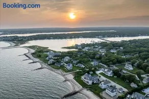 Stay 1 Block from Ocean at 7-Bed Retreat with Yard, Deck and Game Room, Host Up to 22 Across 16 Beds, Gas Fireplace, Gas Grill, Ample Parking, Walk to Menauhant Beach, Perfect for Family Getaway, 24 Hr Hospitality - Image 4