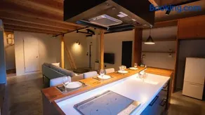 Hotel Re:Plug - Image 1