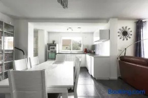 Appartement de 70 m2 dans maison comptenporaine - Image 2