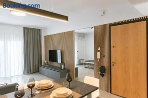 Valentinos Apartments - Image 4