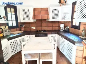 Chalet rural en La Mancha con jardin y piscina privados - Image 4