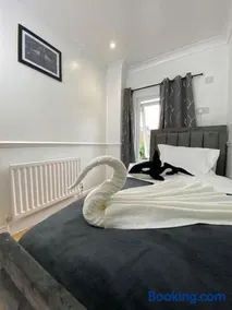 House in Medway - Image 2