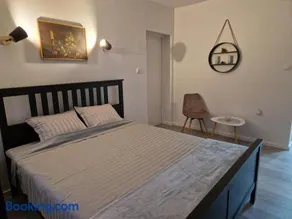 Apartment F.R.I.E.N.D.S - Image 3