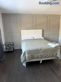 Large 5 bedroom house - Image 5