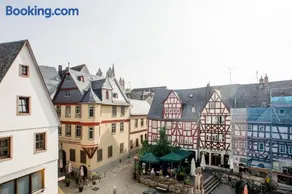 Designapartment im Herzen der Altstadt - 7 Guests - 3 Bedrooms - 2 Bathrooms - Image 2