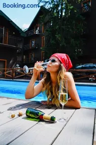 ZimaSnow Ski & Spa Club - Image 3