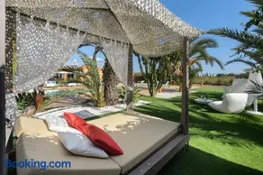 Tranquil Haven in Ibiza City, 1254 - Image 2