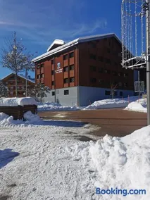 CRANS MONTANA LE REGENT APPARTEMENT - Image 4