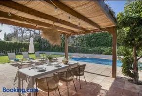 Casa Cerezo - Image 1