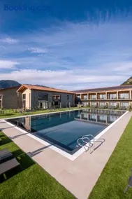 Continental Golf Resort - Image 4