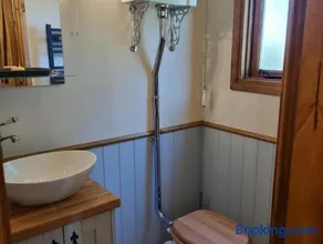 The Owls Rest Shepherds Hut Hethel - Image 5