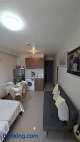 Ocean Breeze Condo in Lapu-Lapu - Private Room with Balcony - Image 2