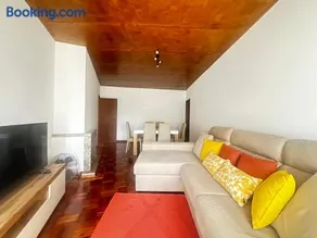 João Paulo II Apartment, By Home Match - Image 2