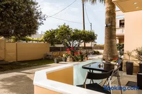 Plakoures Home - Image 3
