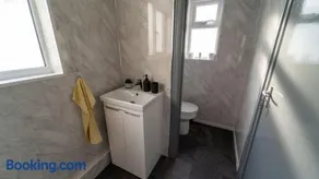 3 bedroom home by the beach - Image 3
