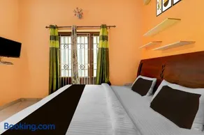 Collection O Balaramapuram White Castle - Image 2