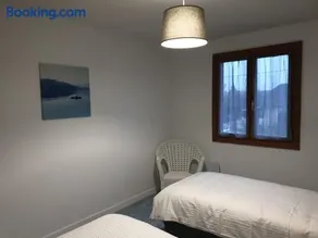 Maison familiale avec piscine - Image 3