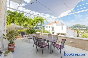 Guesthouse Tonko - Image 1