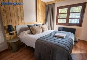 Borda Conangle Mountain Lodge - Image 1