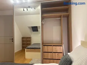 Modern & Cozy Apartment - Free Parking & Vineyards - Image 3