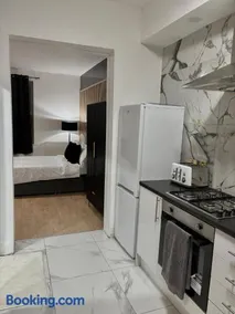 Luxury rooms - Image 4