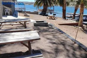 3 bedroom, 2 bath 1 min walk to the beach - Image 5