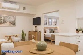 Comfortable Apt in Northbridge wtih Pool & WiFi - Image 2