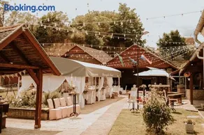 Kuća za odmor Baranjski Dvori - Image 1